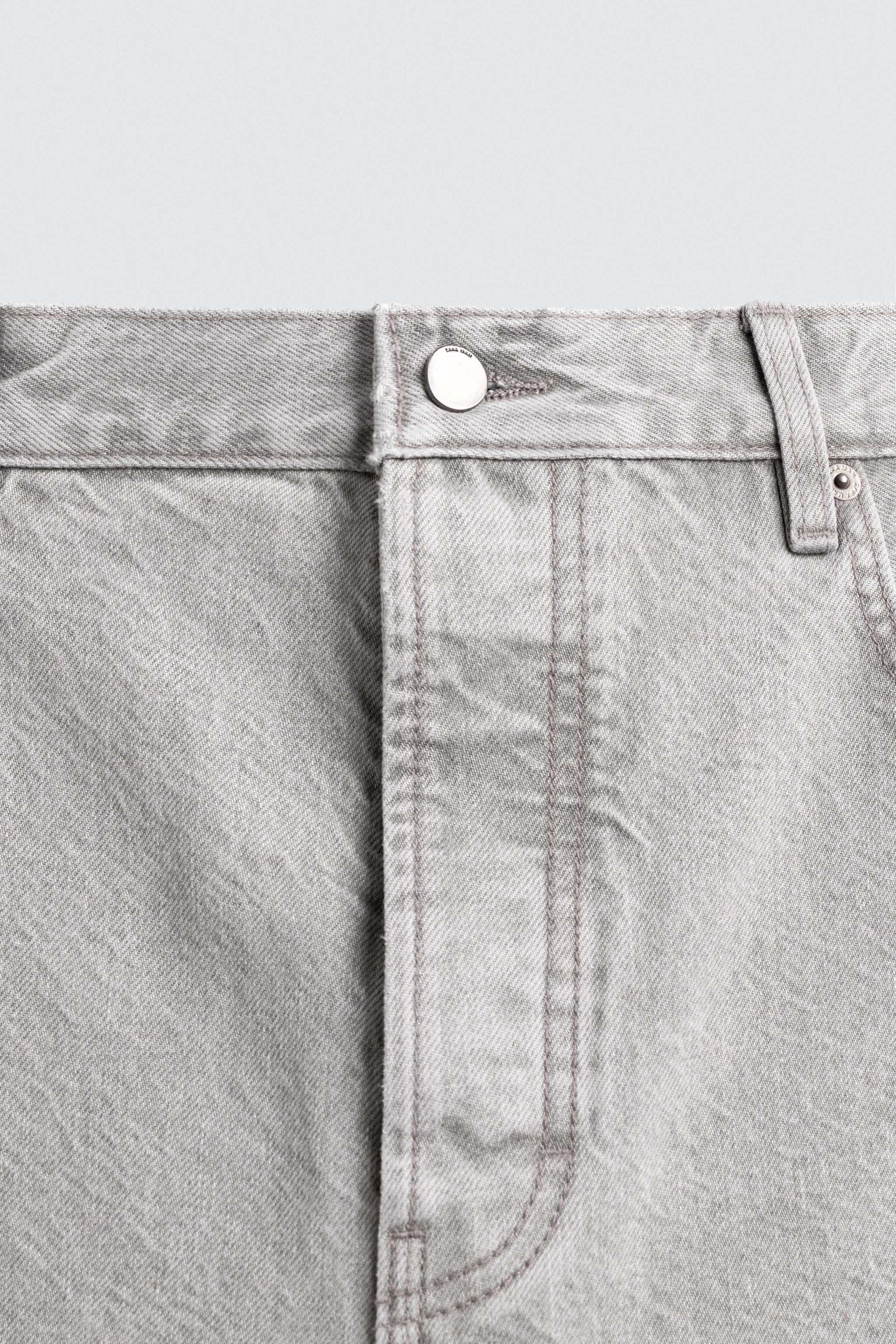 STRAIGHT ANKLE FIT JEANS